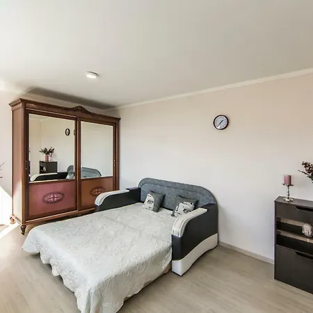 Super View, Luxury Apartment Near Chernihiv Metro. 基輔 外观 照片