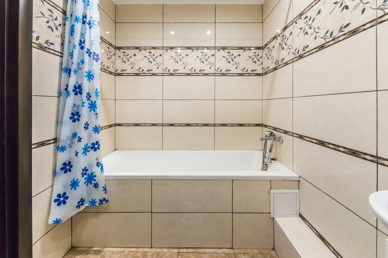 Super View, Luxury Near Chernihiv Metro. Apartment *